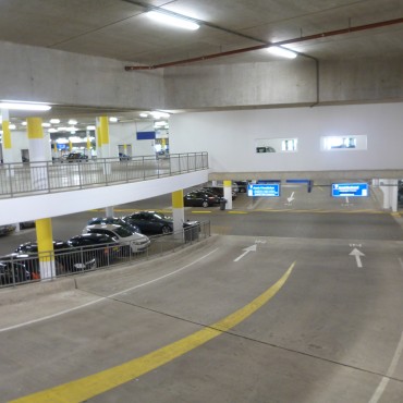 Schilderwerkzaamheden parkeergarage Mikado